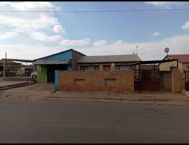 2 BEDROOM HOUSE FOR SALE IN MOHLAKENG